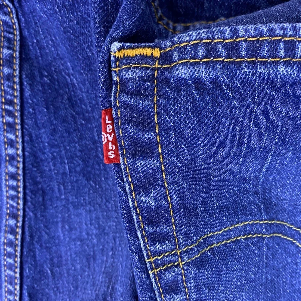 Levis 541 Athletic Taper Jeans Men's Size 52x30‎ Blue Medium Wash Stretch Denim